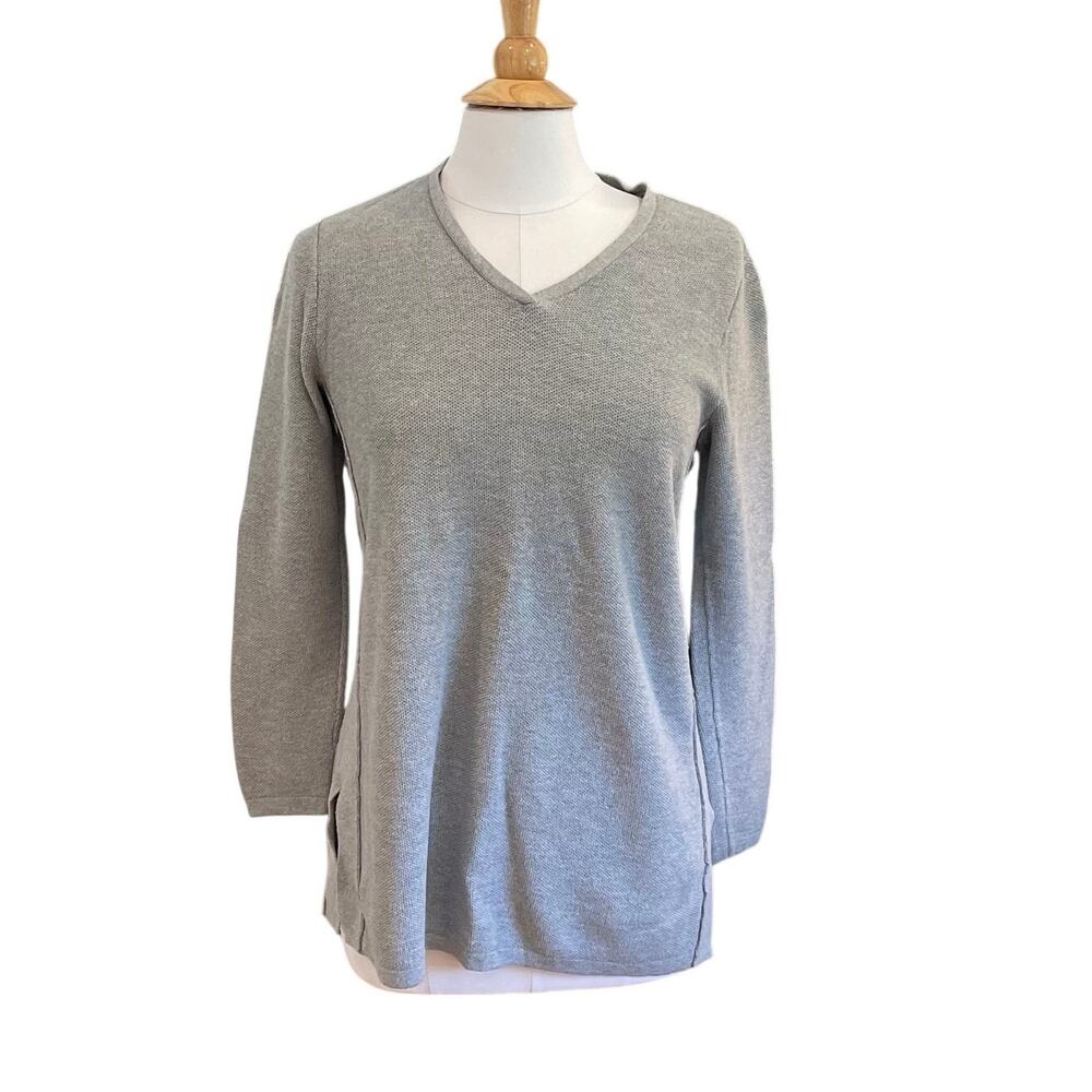 J. Jill Light Gray Long Sleeve Textured V-Neck Sweater/Tunic Minimalist Beachy M